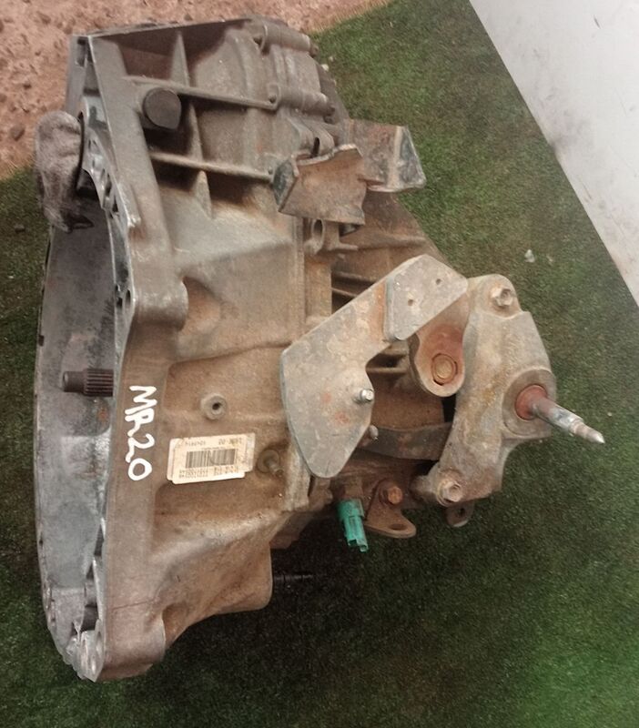 Transmission / Gearbox Nissan X-Trail 2.0-liter-inline-four 2007 to 2013