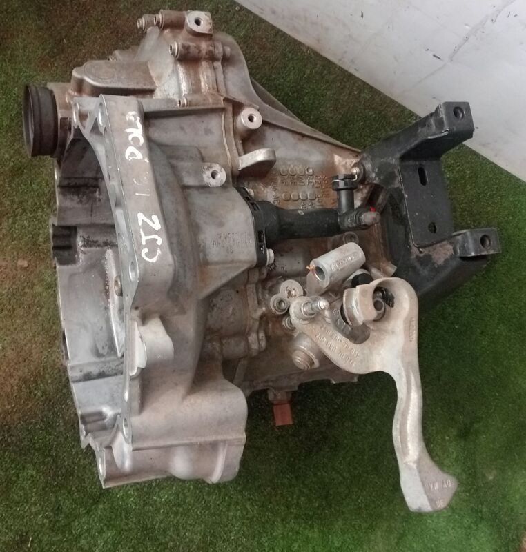 Transmission / Gearbox Volkswagen Polo MK6 TSi 2010 to 2017