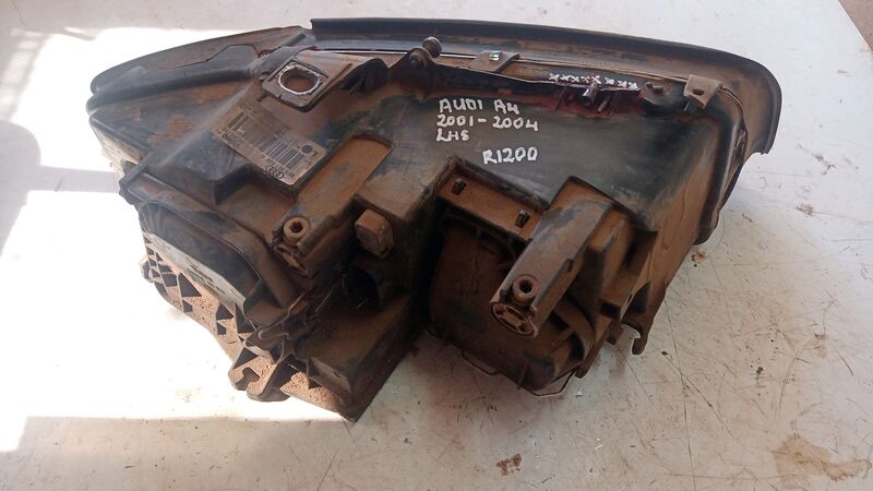 Headlights Audi A4 LHS 2001 to 2004