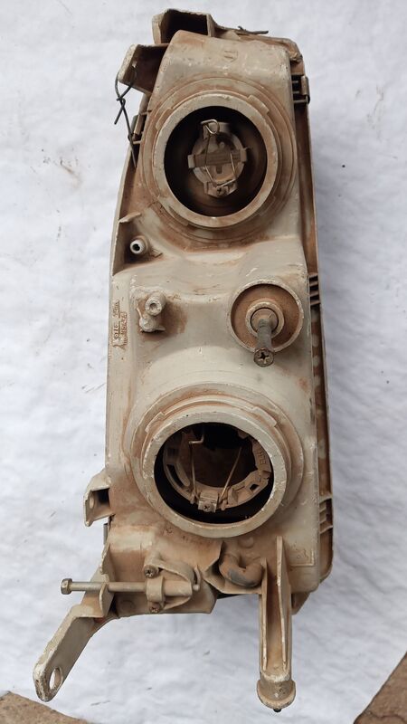 Headlights Toyota Corolla LHS 1992 to 1998