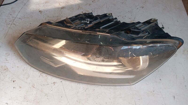 Headlights Volkswagen Polo 6 LHS 2010 to 2020