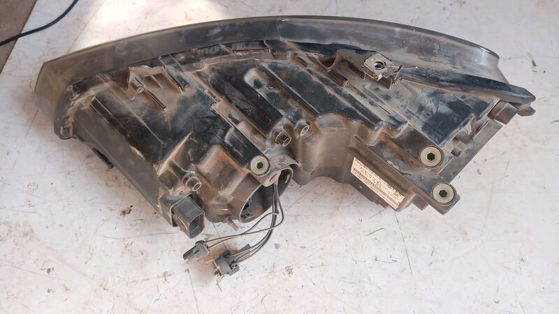 Headlights Volkswagen Polo 6 RHS 2010 to 2020