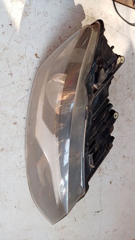 Headlights Volkswagen Polo 6 RHS 2010 to 2020