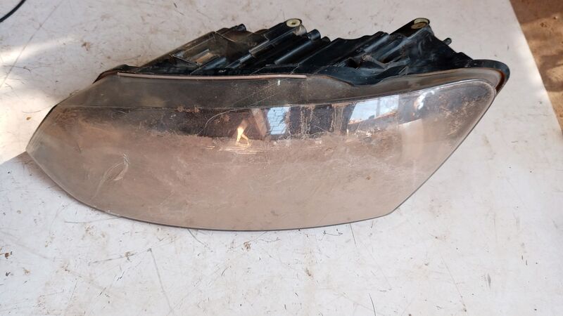 Headlights Volkswagen Polo 6 LHS 2010 to 2020