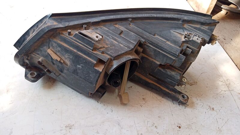 Headlights Volkswagen Polo RHS 2010 to 2020