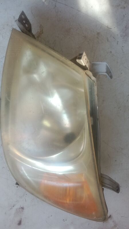 Headlights Toyota Hilux D4D / VVTI LHS 2007 to 2017