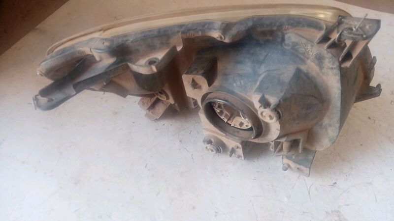 Headlights Mazda BT-50 LHS 2006 to 2013