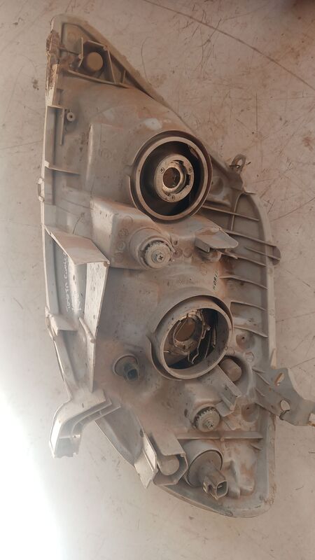 Headlights Toyota Corolla RHS 2004 to 2009