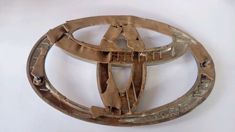 Emblems and Badges Toyota Hilux 15cm x 10.5cm 2002 to 2010