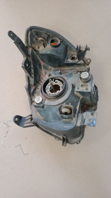 Headlights Mazda BT-50 LHS 2006 to 2013