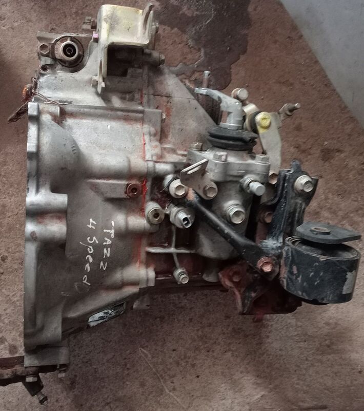 Transmission / Gearbox Toyota Tazz 1.3 4speed 1998 to 2006