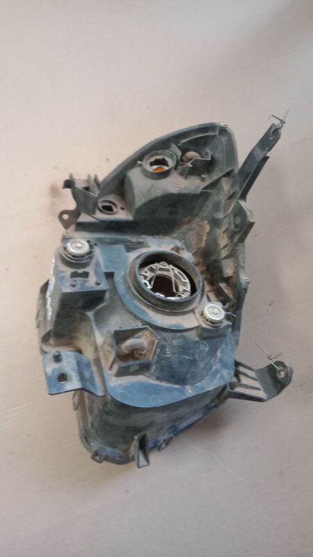 Headlights Mazda BT-50 LHS 2006 to 2013