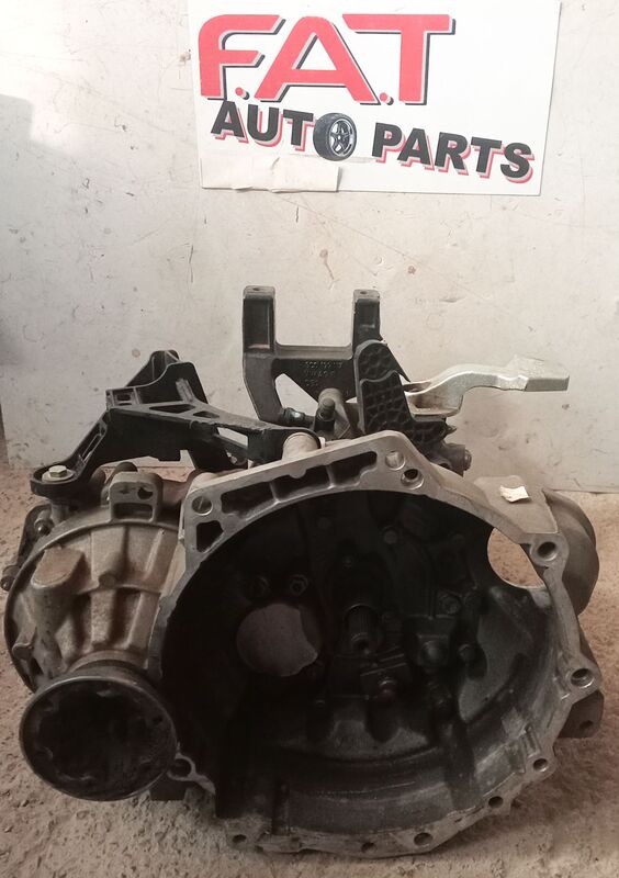 Transmission / Gearbox Volkswagen Polo MK 6 1.4 4 Cylinder 2010 to 2018