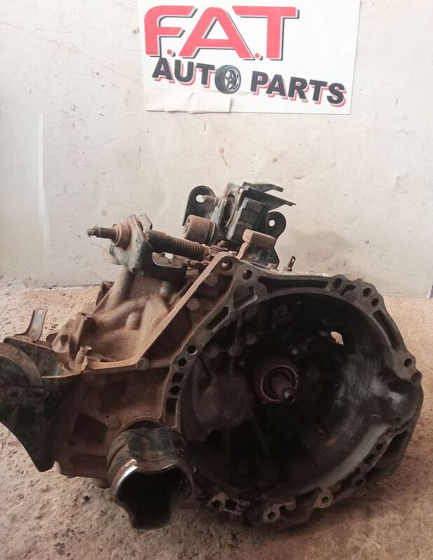 Transmission / Gearbox Toyota Corolla Professional 1.6 2009 to 2018