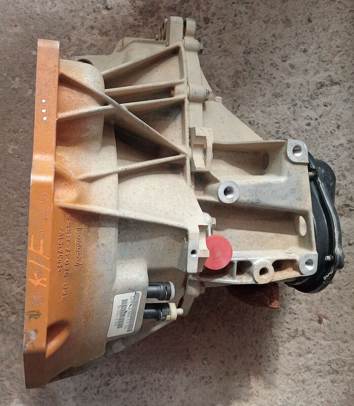 Transmission / Gearbox Ford Fiesta MK6 1.4 TDCi 2009 to