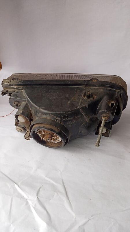 Headlights Toyota Tazz LHS 2001 to 2009