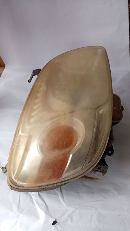 Headlights Mazda BT-50 RHS 2006 to 2013