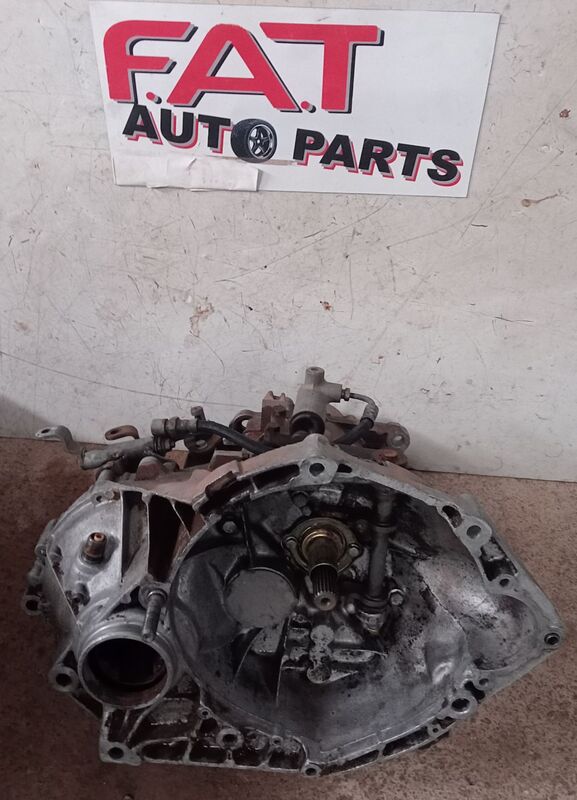 Transmission / Gearbox Fiat Strada Palio/Sienna 1.6 EL 2005 to 2009