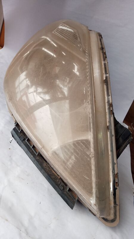 Headlights Nissan Tida RHS 2004 to 2023