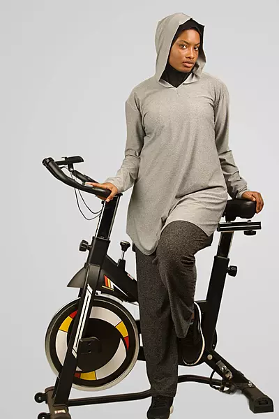 GREY LITE HOODED TOP