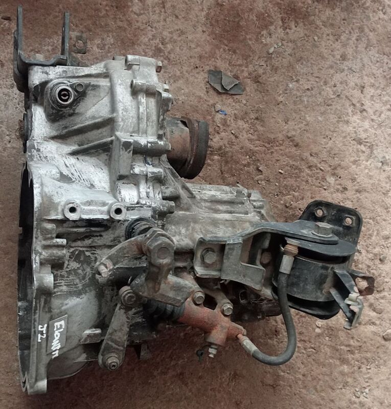 Transmission / Gearbox Hyundai Elantra 1.6 2007to2011