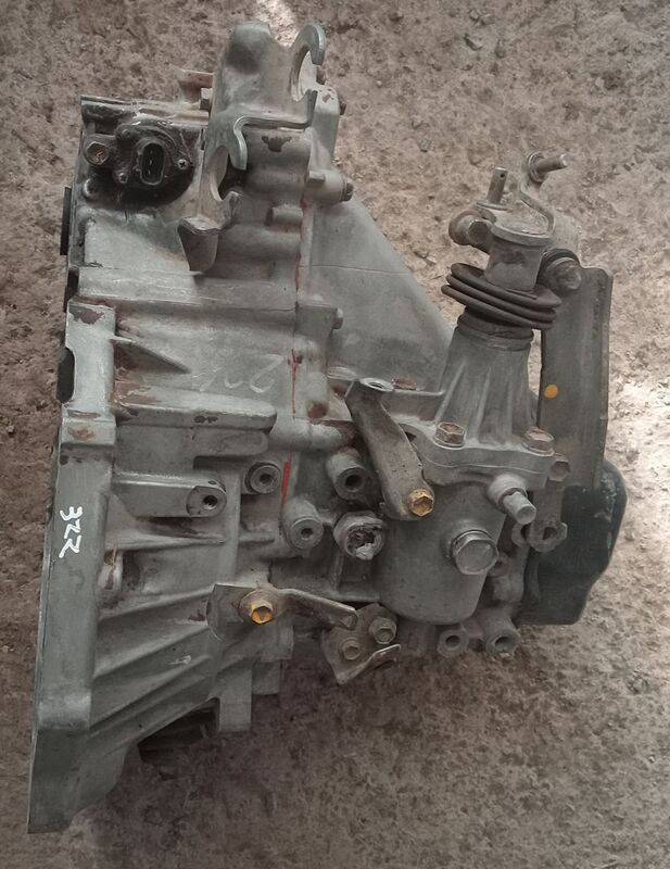 Transmission / Gearbox Toyota Corolla 1.6 16 Valve 2003 to 2007
