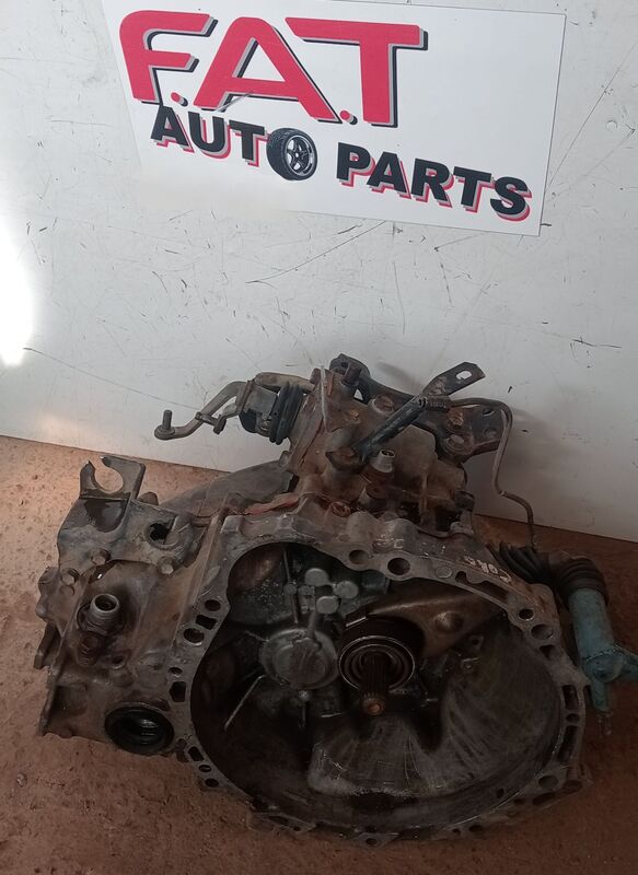 Transmission / Gearbox Toyota Corolla 1.3 4 Cylinder 1985 to 1993