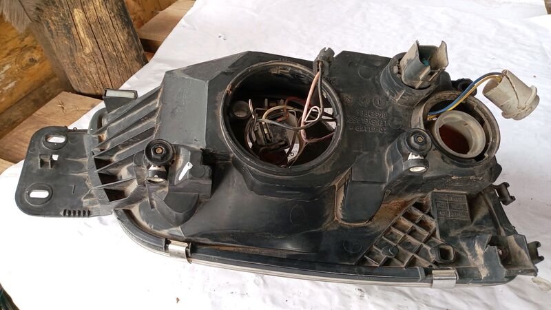 Headlights Ford Bantam Rocam LHS 1990 to 2005