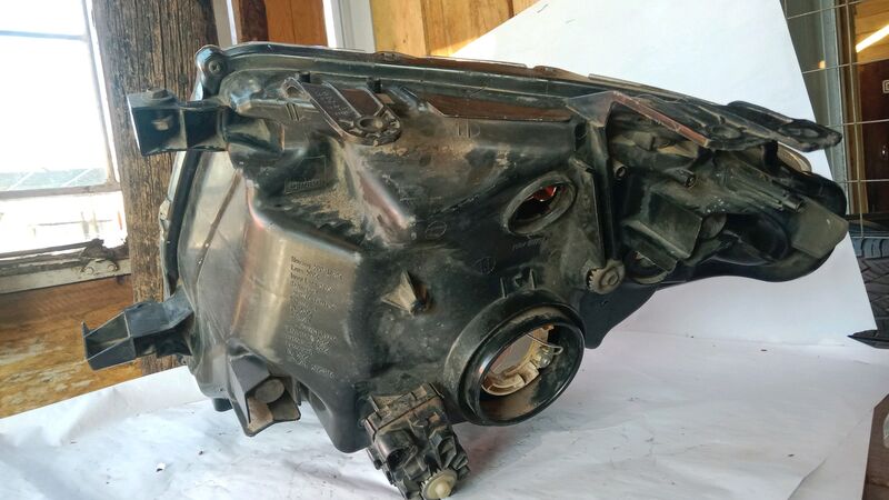 Headlights Ford Ranger T6 RHS 2011 to 2016