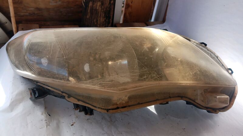 Headlights Toyota Corolla Professional 1.6 RHS 2011 to 2017