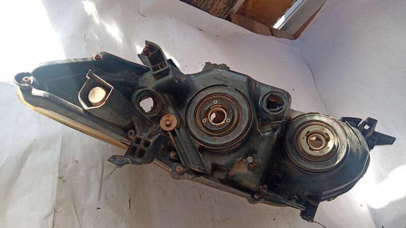 Headlights Toyota Corolla Professional 1.6 RHS 2011 to 2017