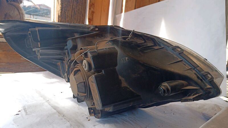 Headlights Hyundai i20 LHS 2009 to 2015