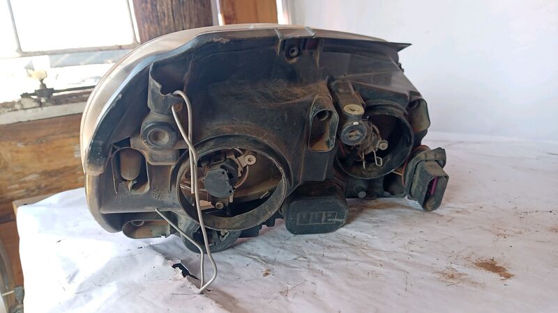 Headlights Volkswagen Polo Bujwa LHS 2010 to 2018