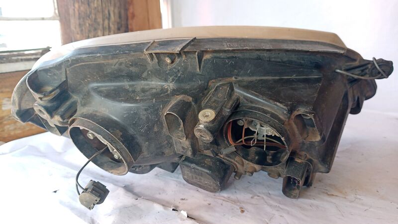 Headlights Volkswagen Polo Bujwa LHS 2010 to 2018