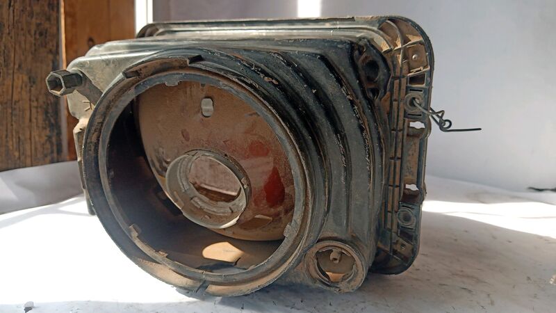 Headlights Isuzu KB 280 RHS 1984 to 1995