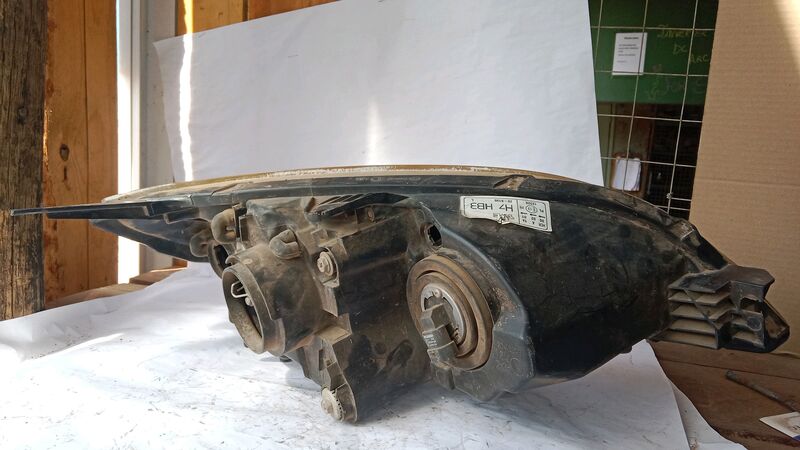 Headlights Mazda Mazda3 Hatchback LHS 2003 to 2009