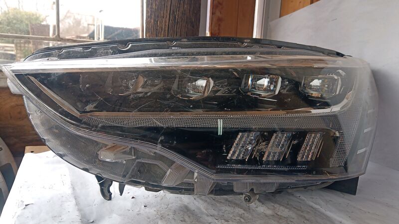 Headlights Great Wall Jolion LHS , Bi-Xenon 2020 to 2024