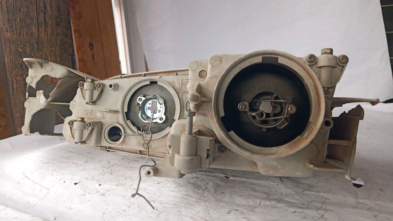 Headlights Mazda 626 Mk6 RHS 1990 to 2002