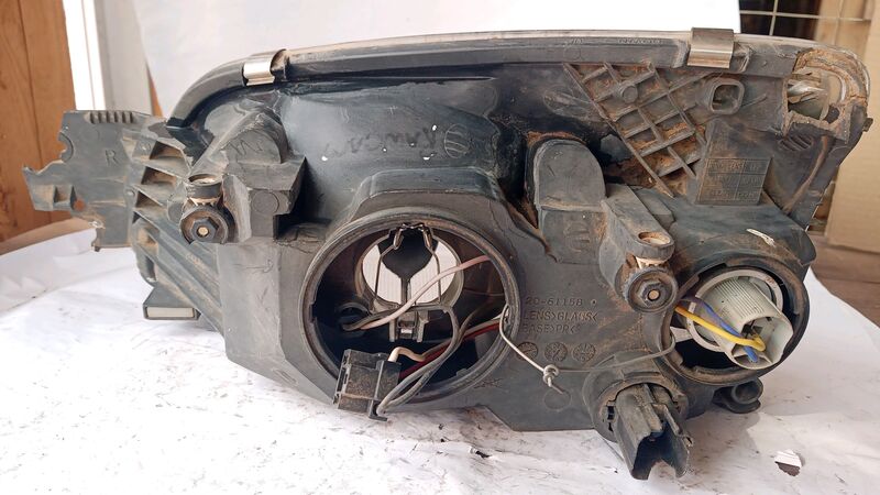 Headlights Ford Bantam Rocam RHS 1990 to 2005