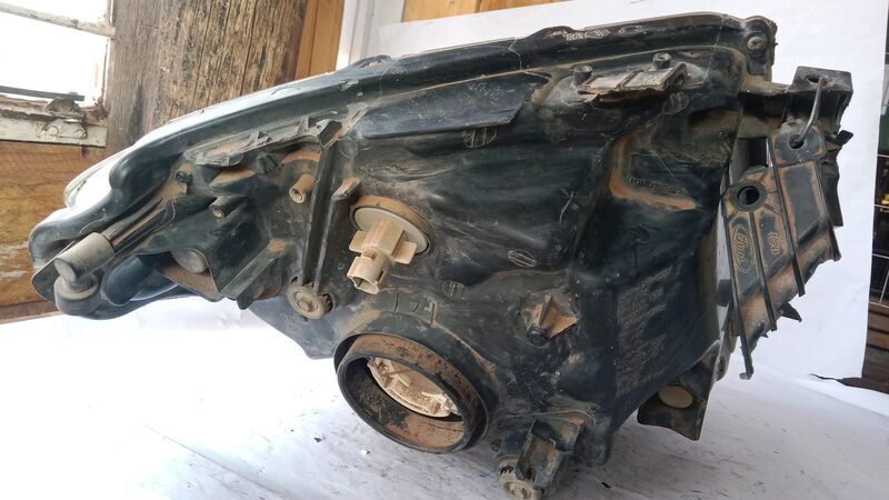 Headlights Ford Ranger T6 LHS 2005 to 2011