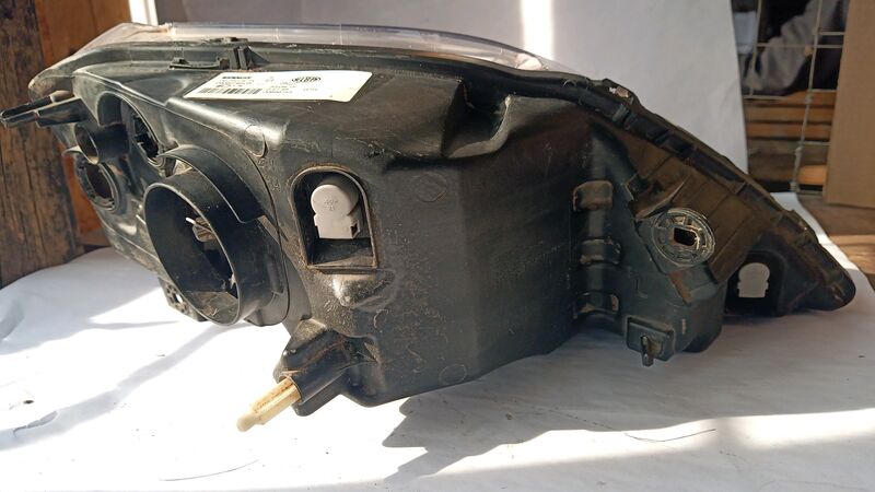 Headlights Nissan NP200 LHS 2011 to 2020