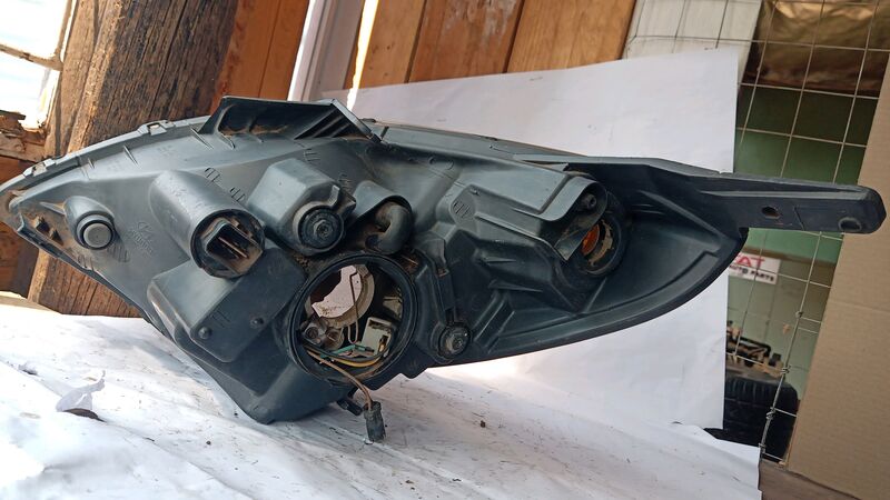 Headlights Hyundai i20 RHS 2006 to 2011