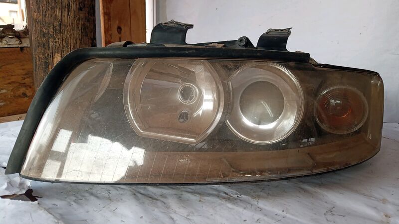 Headlights Audi A4 B6 Angel eyes LHS 2001 to 2007