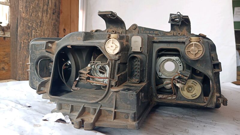 Headlights Audi A4 B6 Angel eyes LHS 2001 to 2007