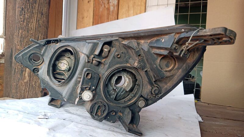 Headlights Kia Rio RHS 2011 to 2015