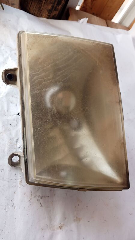 Headlights Ford Ranger LHS 1994 to 1999