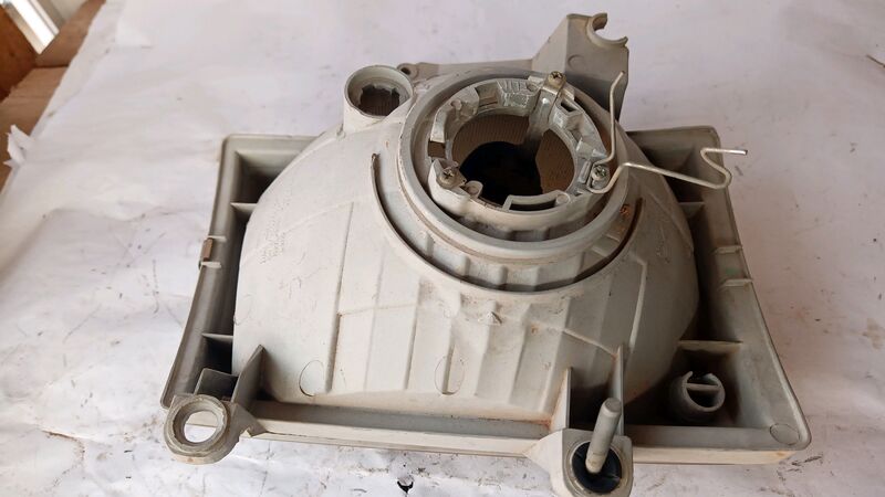 Headlights Ford Ranger LHS 1994 to 1999