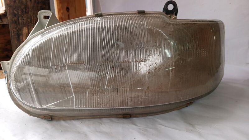 Headlights Ford Escort LHS 1994 to 2000