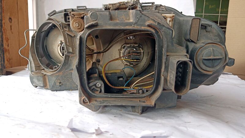 Headlights Audi A3 RHS 2002 to 2005