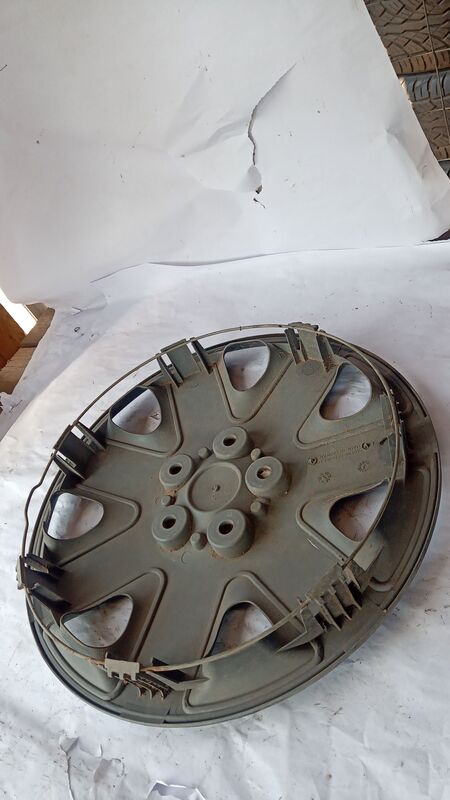 Hub Caps Aftermarket Aftermarket 14 inch